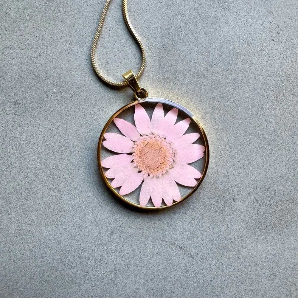 Handmade Dried Pink Daisy Gold Pendant Necklace